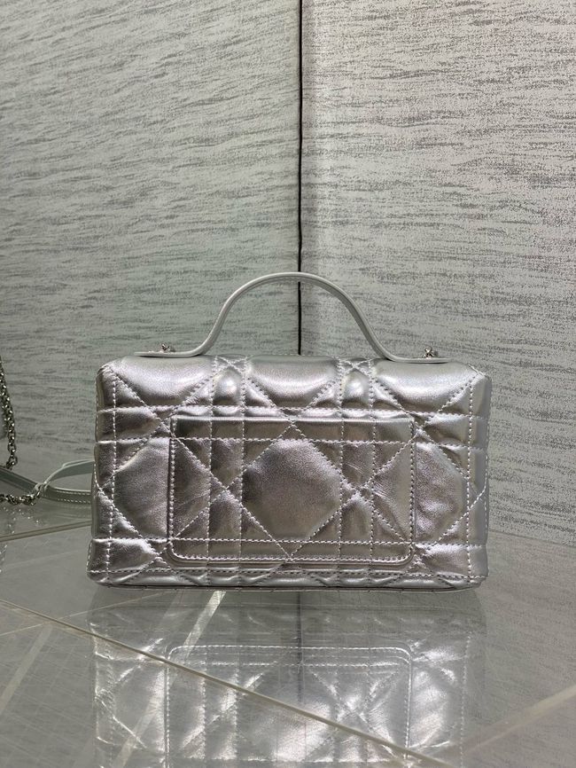 My Dior Mini Bag Cannage patent leather S0985PU silver&silver chain My Dior Mini Bag Cannage patent leather S0985PU silver&silver chain