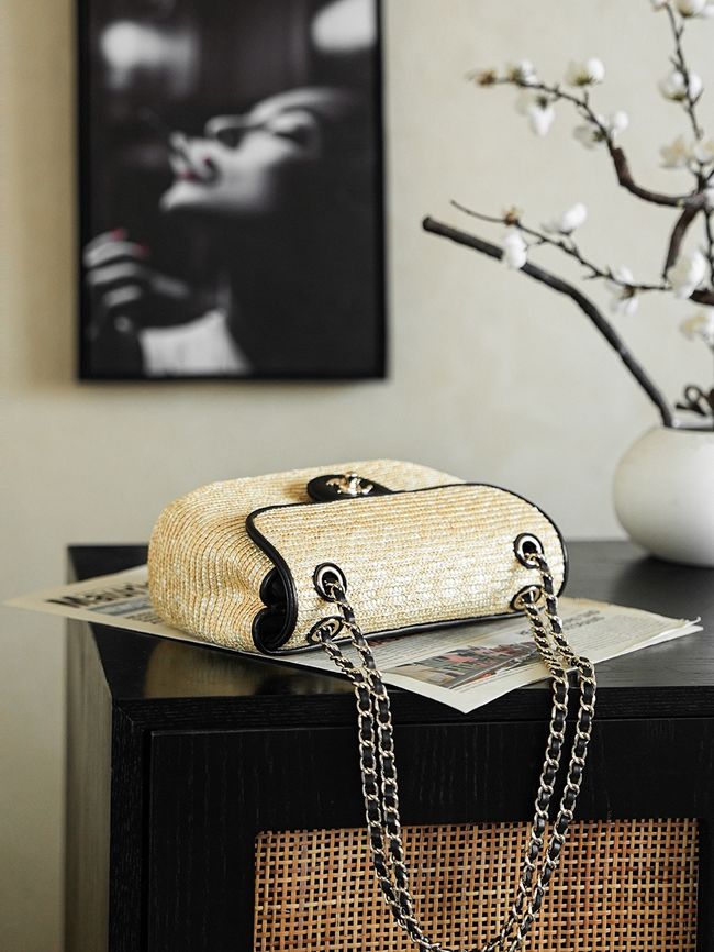 CHANEL Small Flapbag Braided Straw AS6017 black