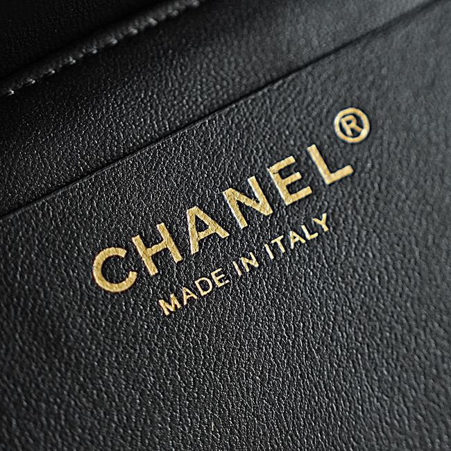 CHANEL Small Flapbag Braided Straw AS6017 black