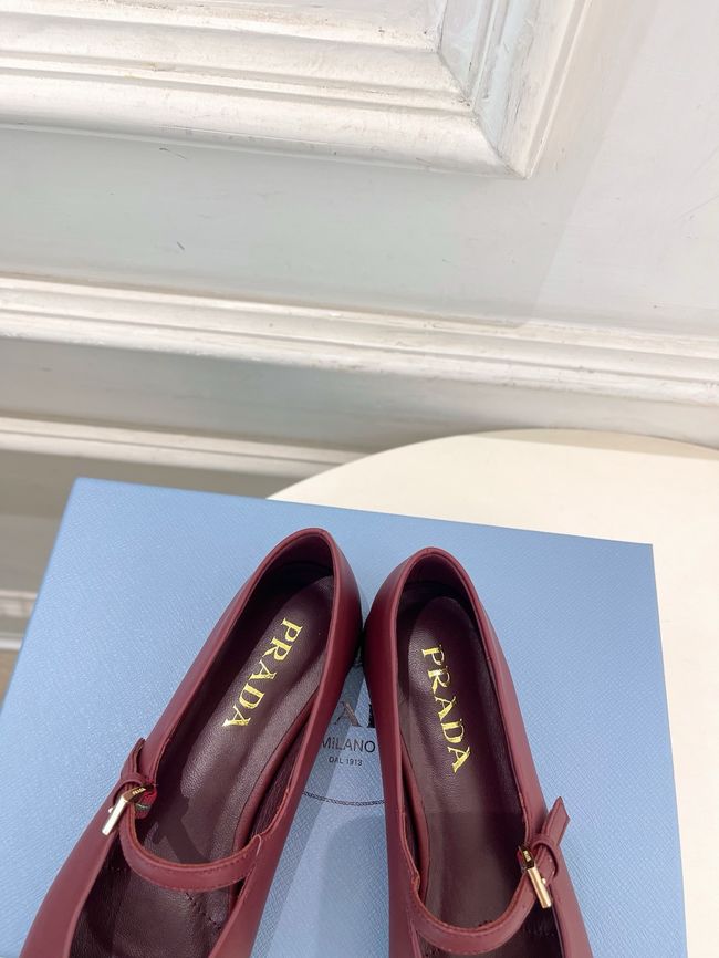 Prada Leather ballerinas 64205-1