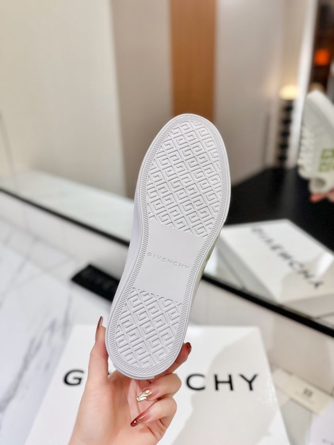 Givenchy flats 64241-9