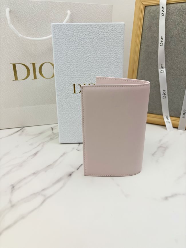 Dior Salon Passport Cover S3817O pink