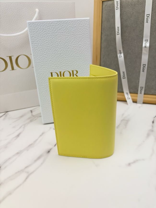 Dior Salon Passport Cover S3817O yellow