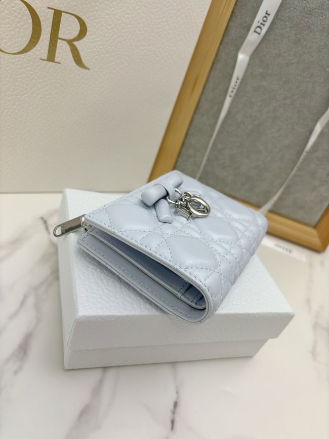 Lady Dior Dahlia Wallet Craie Cannage Lambskin S2065-2 Lady Dior Dahlia Wallet Craie Cannage Lambskin S2065-2