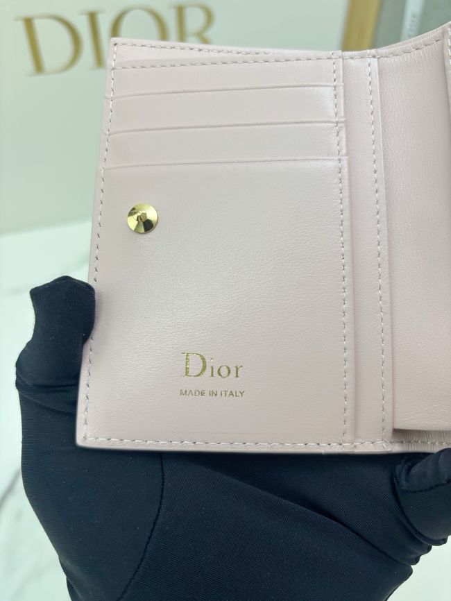 Lady Dior Dahlia Wallet Craie Cannage Lambskin S2065-5 Lady Dior Dahlia Wallet Craie Cannage Lambskin S2065-5