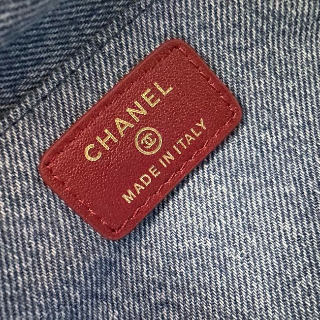 Chanel Clutch with chain AP5252 denim blue