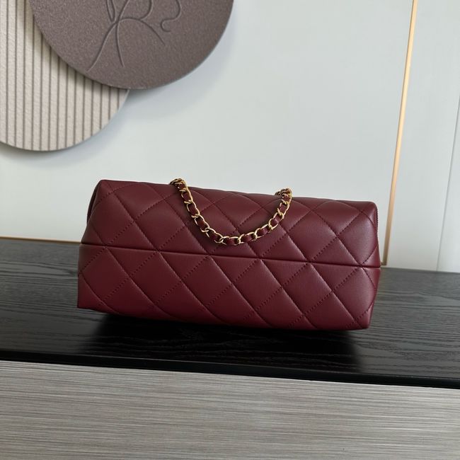 Chanel Clutch with chain Lambskin AP5252 burgundy Chanel Clutch with chain Lambskin AP5252 burgundy