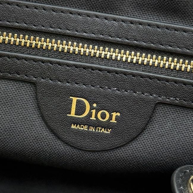 Small Dior Granville Bag black Flat Macrocannage Calfskin M1441OHJ