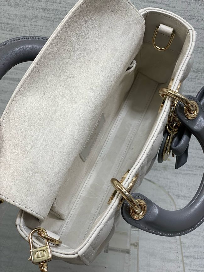 Small Lady D-Joy Bag Trench Cannage Lambskin M0613OU Latte and gray