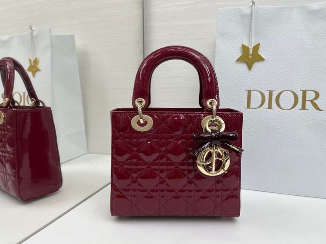 Small Lady Dior Bag with Strap Cannage patent leather M0531OU Burgundy