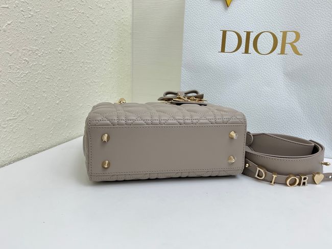 Small Lady Dior Bag with Strap Cannage patent leather M0531OU gray Small Lady Dior Bag with Strap Cannage patent leather M0531OU gray