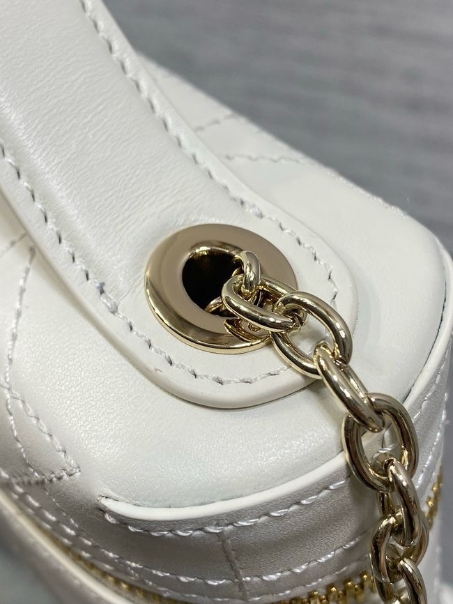 Dior Trianon Soft Vanity Mini Bag Flat Macrocannage Lambskin S4613OS Craie