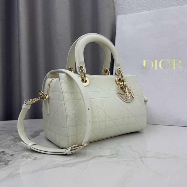 Small Dior Granville Bag Ivory Flat Macrocannage Calfskin M1441OHJ