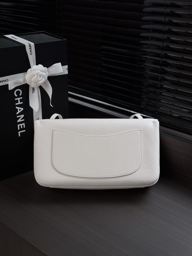 Chanel Maxi Flap bag AS6231 white&gold-Tone Metal