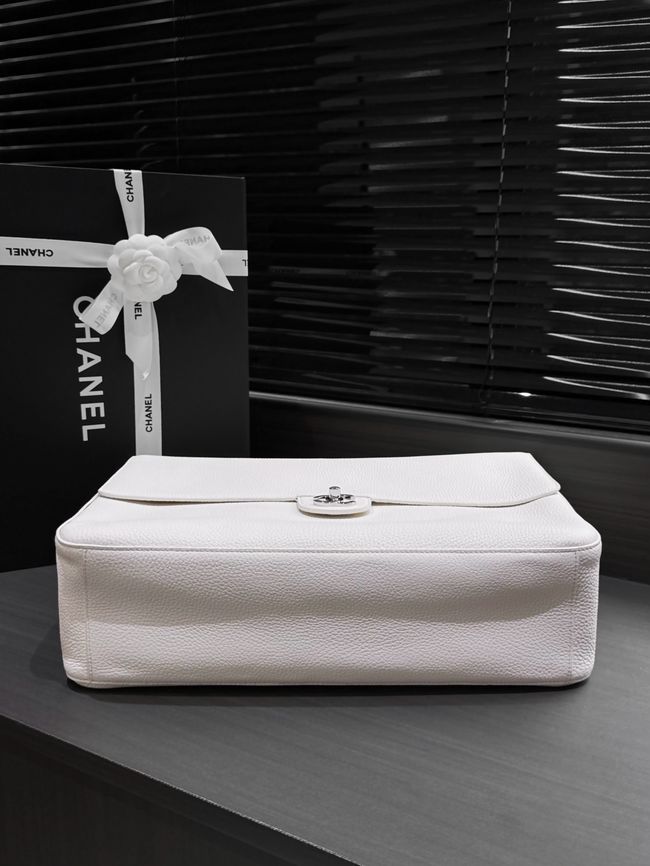 Chanel Maxi Flap bag AS6233 white&Silver-Tone Metal