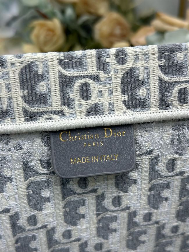 Large Dior Book Tote Cannage Embroidery M1349OEQ-2
