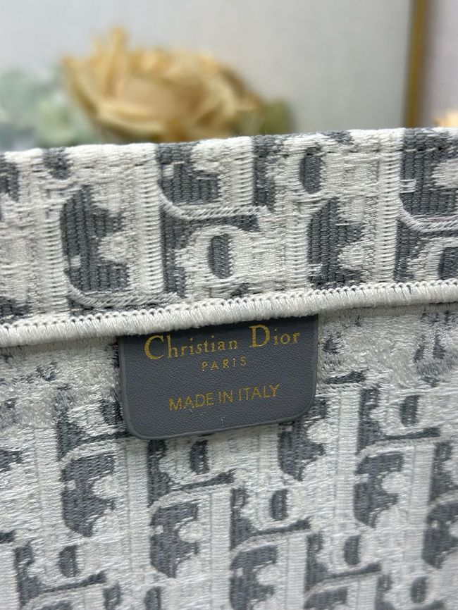 Large Dior Book Tote Cannage Embroidery M1349OEQ-6