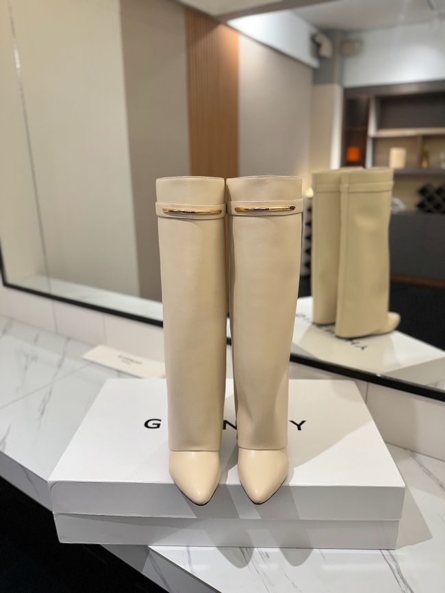Givenchy  High Boots Shiny Calfskin high heels 8.5CM 65261-1