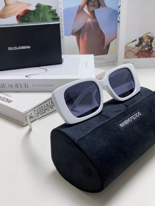 Dolce & Gabbana Sunglasses 821451-2