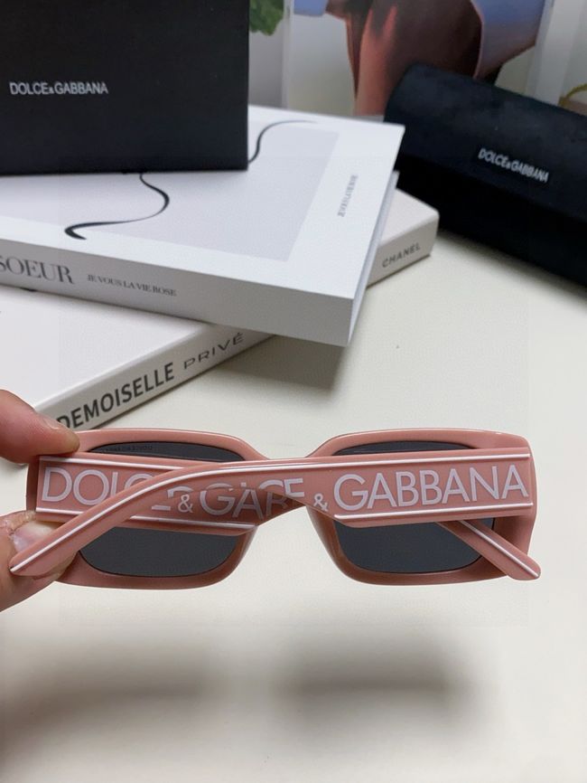 Dolce & Gabbana Sunglasses 821451-3
