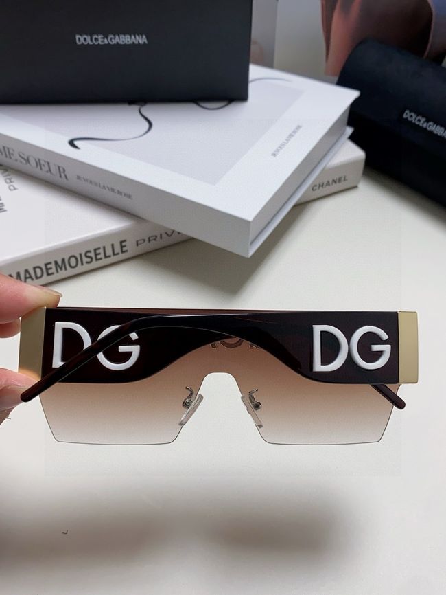 Dolce & Gabbana Sunglasses 821452-2