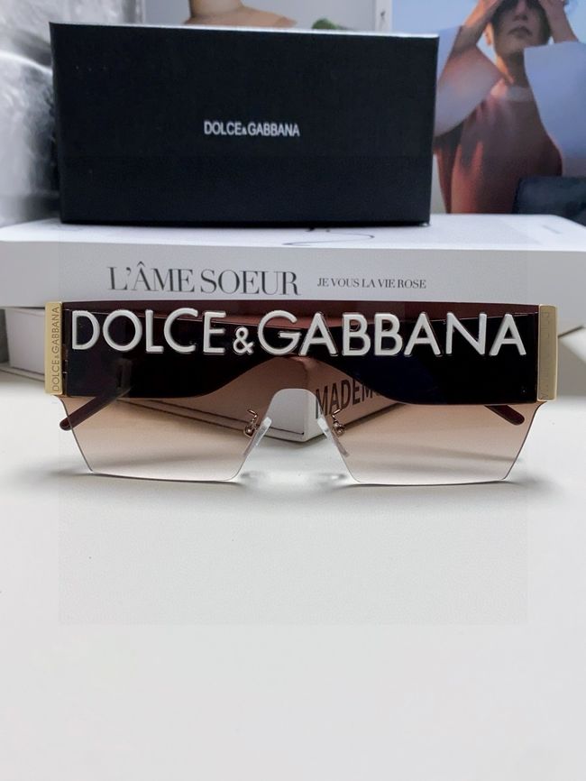 Dolce & Gabbana Sunglasses 821452-2