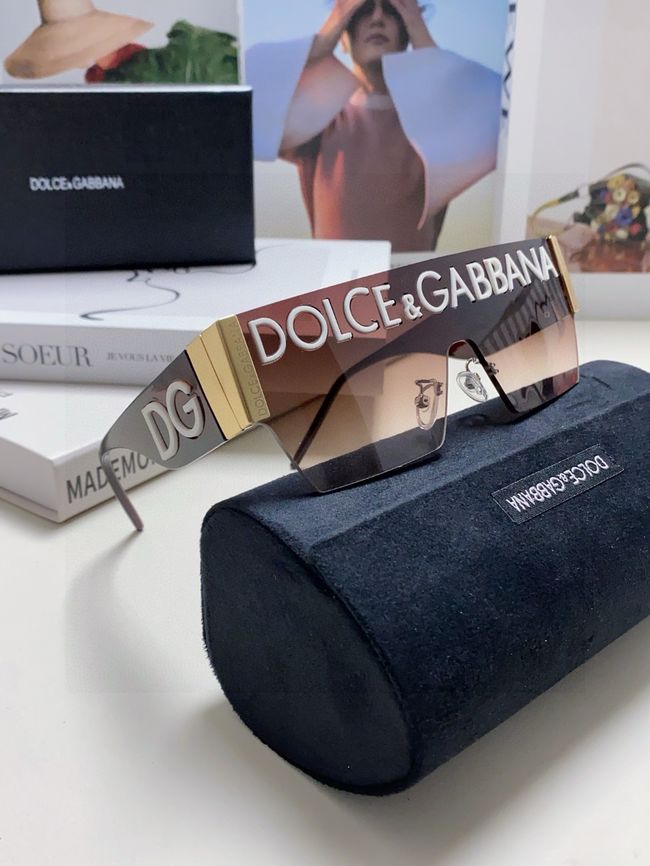 Dolce & Gabbana Sunglasses 821452-2