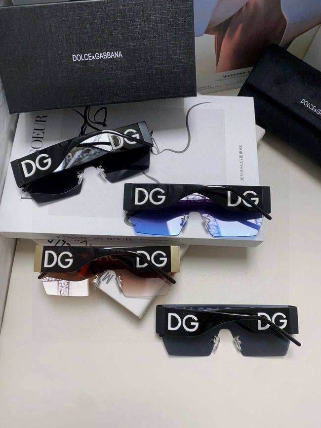 Dolce & Gabbana Sunglasses 821452-2