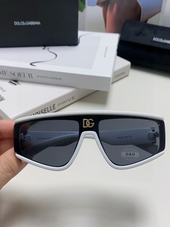Dolce & Gabbana Sunglasses 821453-3