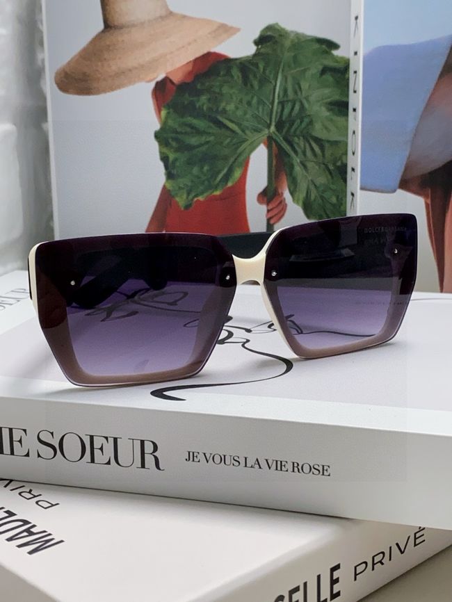 Dolce & Gabbana Sunglasses 821454-1 Dolce & Gabbana Sunglasses 821454-1