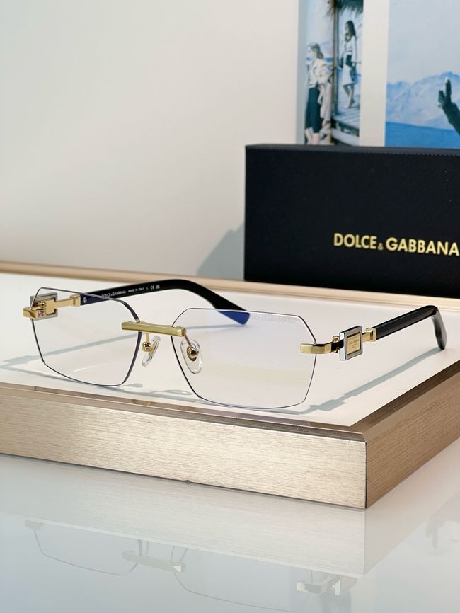 Dolce & Gabbana Sunglasses 821459-5 Dolce & Gabbana Sunglasses 821459-5