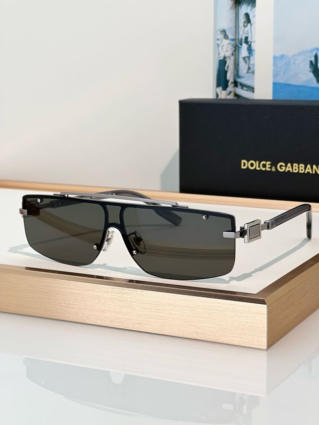 Dolce & Gabbana Sunglasses 821461-4