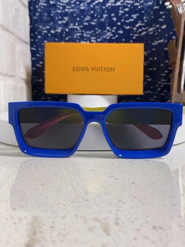Louis Vuitton Sunglasses 821464-2 Louis Vuitton Sunglasses 821464-2