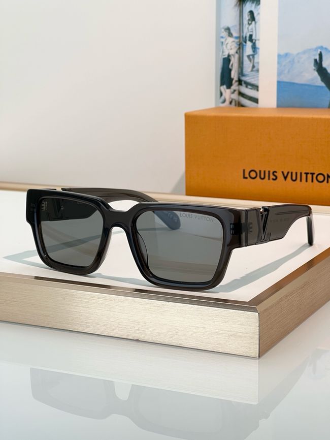 Louis Vuitton Sunglasses 821476-2