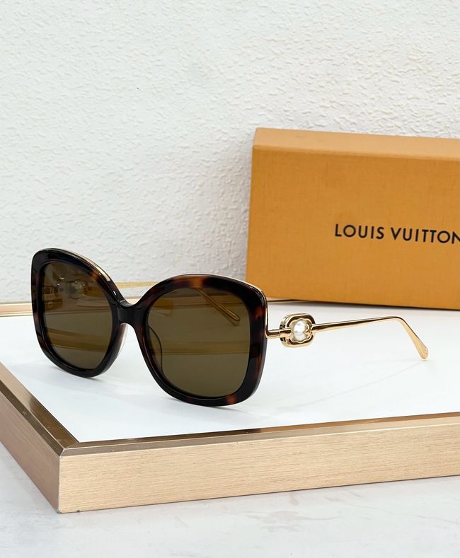 Louis Vuitton Sunglasses 821478-2