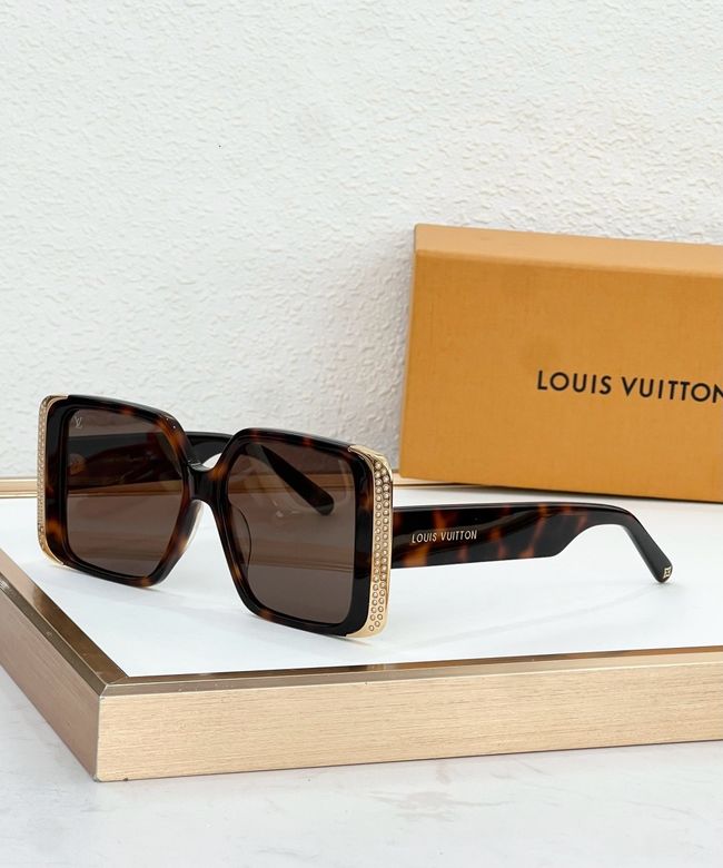 Louis Vuitton Sunglasses 821480-3