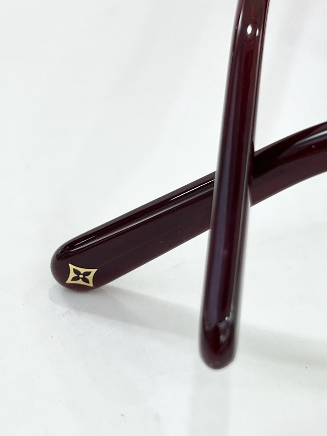 Louis Vuitton Sunglasses 821481-6 Louis Vuitton Sunglasses 821481-6