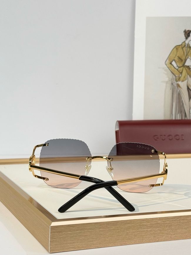 Gucci Sunglasses 821547-6 Gucci Sunglasses 821547-6