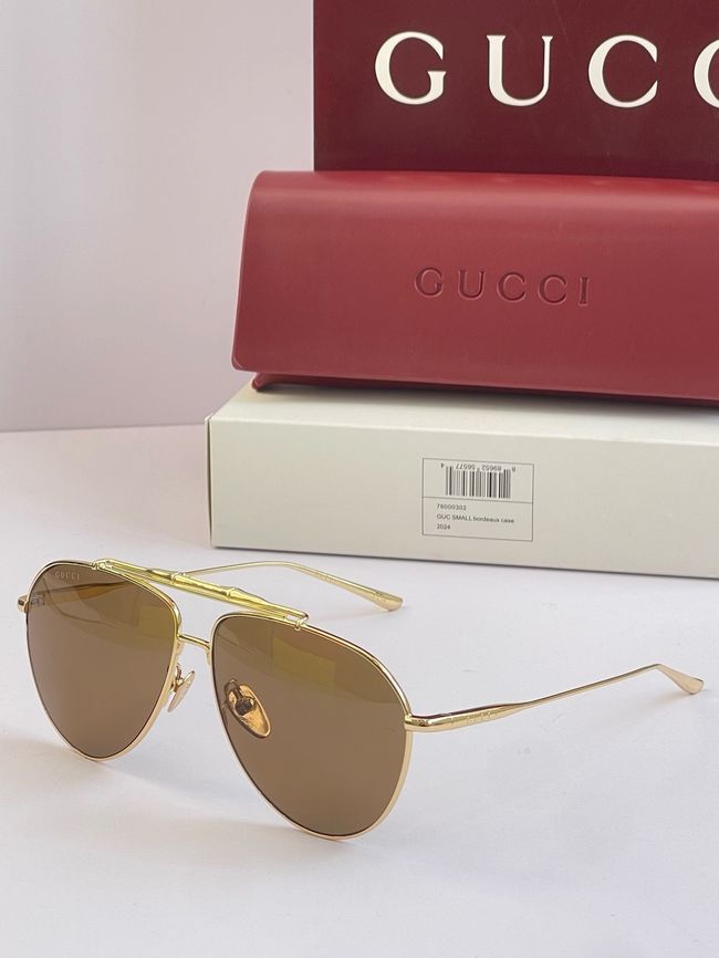 Gucci Sunglasses 821561-4