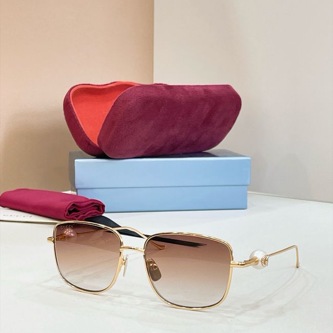Gucci Sunglasses 821568-6