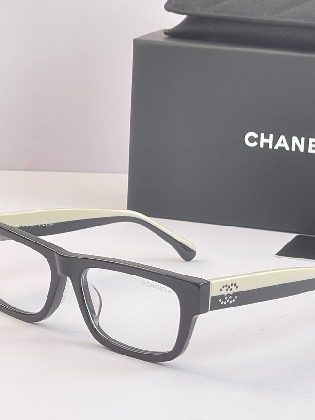 Chanel Sunglasses 821618-1