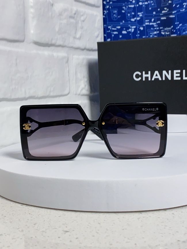 Chanel Sunglasses 821627-4