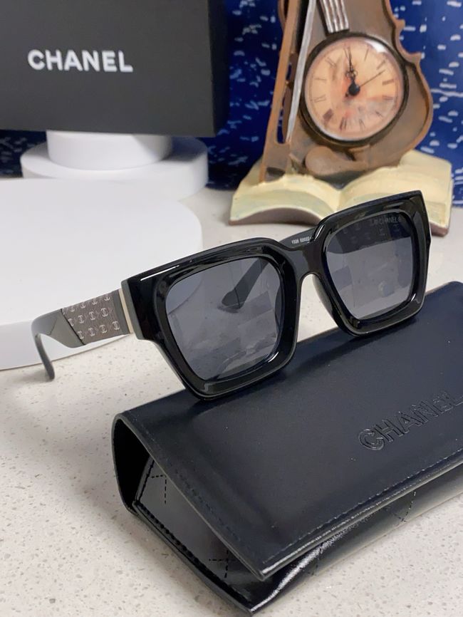 Chanel Sunglasses 821629-1
