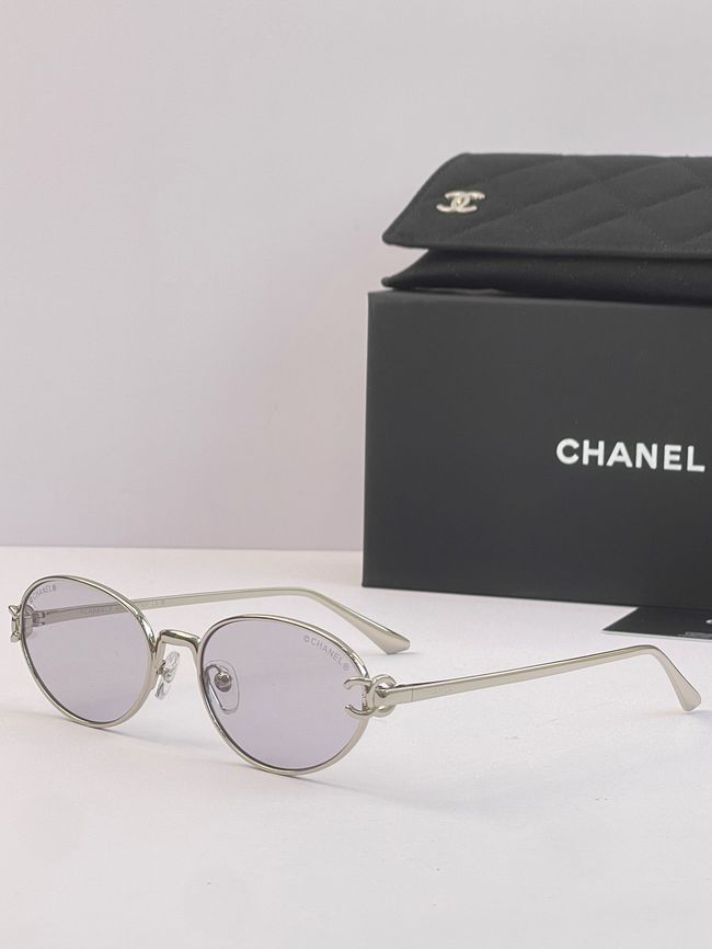 Chanel Sunglasses 821632-3