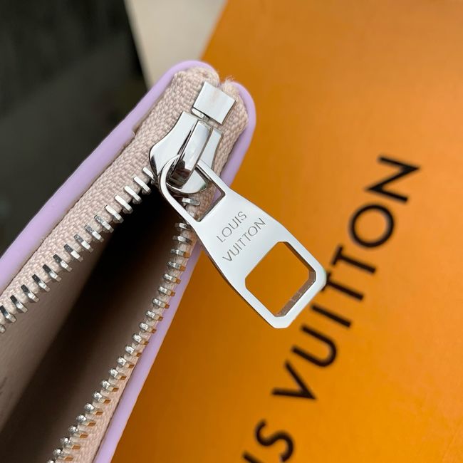 Louis Vuitton Key Pouch S M2A005 Link Quartz