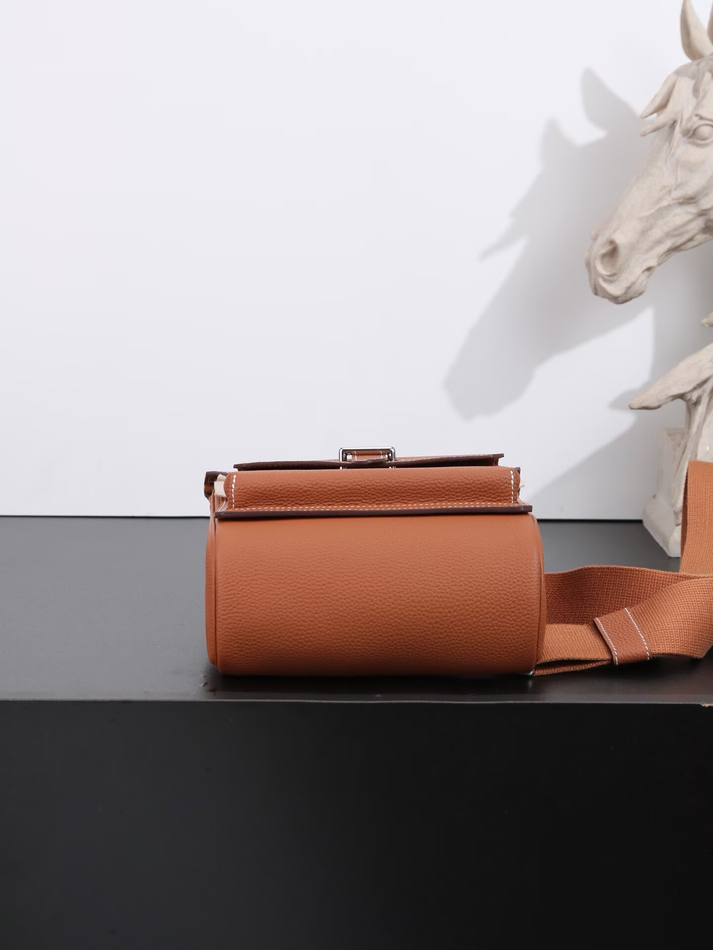 Hermes HAC A DOS Original Togo Leather Chest Bag H60321 Orange Hermes HAC A DOS Original Togo Leather Chest Bag H60321 Orange