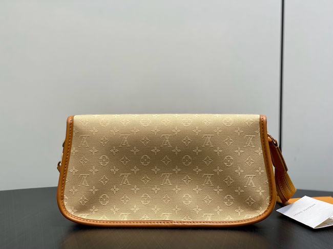 Louis Vuitton Shoulder Bag M92690 brown