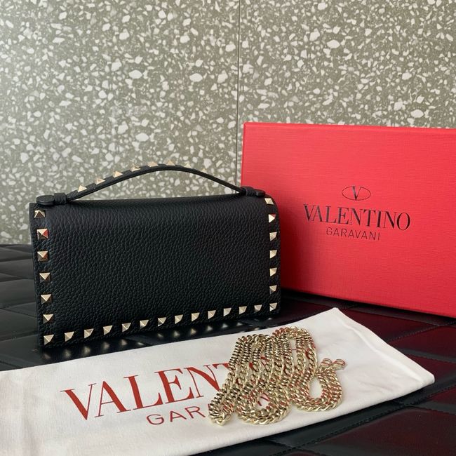 VALENTINO Rockstud calfskin chain bag SHI098 black&gold