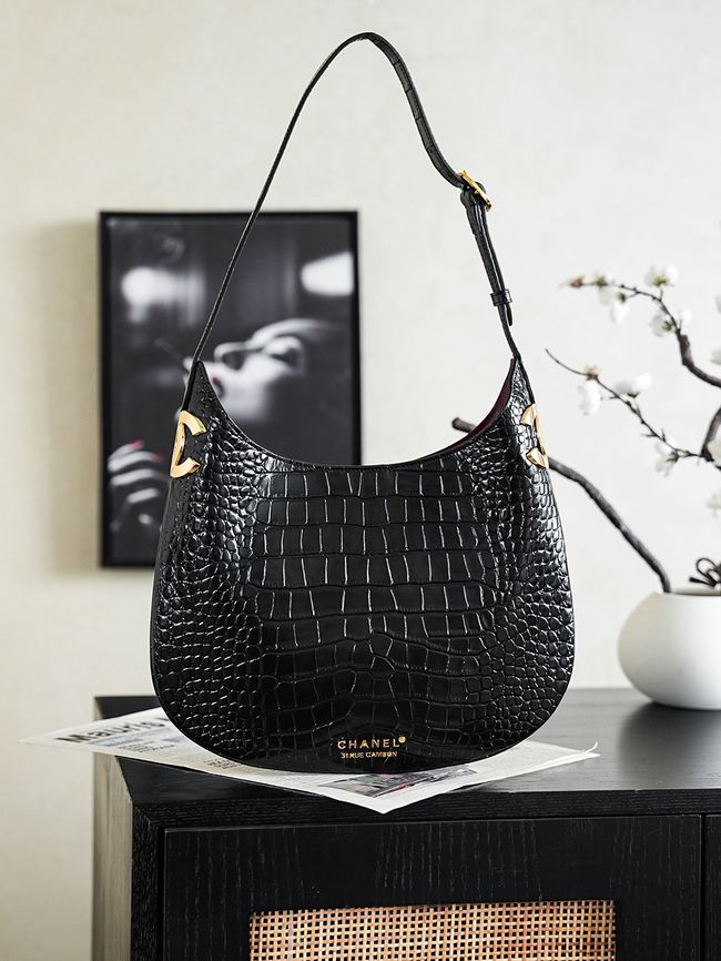 Chanel Crocodile Embossed Shoulder Bag 68012 black