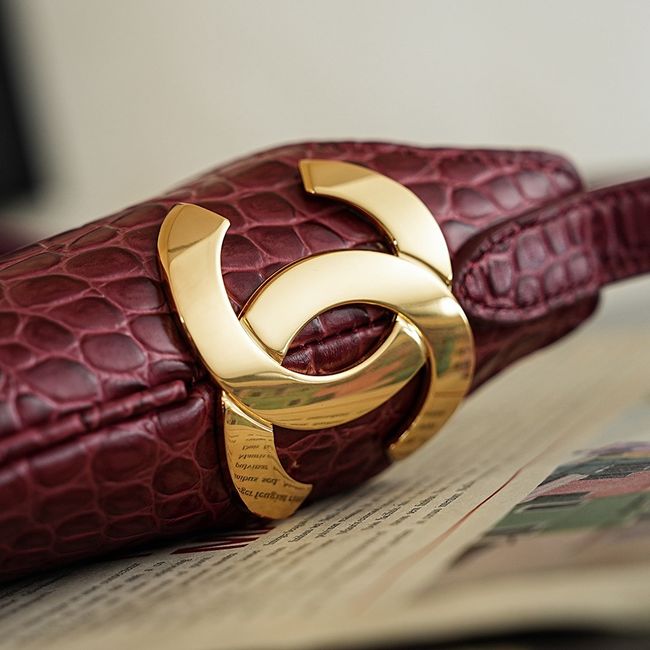 Chanel Crocodile Embossed Shoulder Bag 68012 burgundy Chanel Crocodile Embossed Shoulder Bag 68012 burgundy